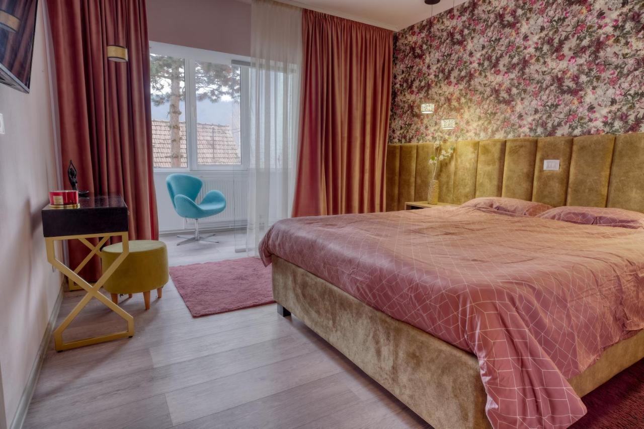 Central Luxury Apartment With City View Brașov Exterior foto